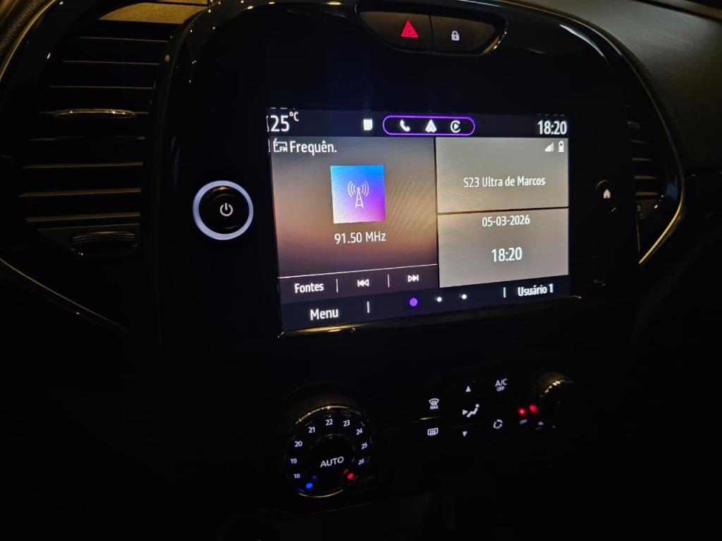 RENAULT Captur - Foto