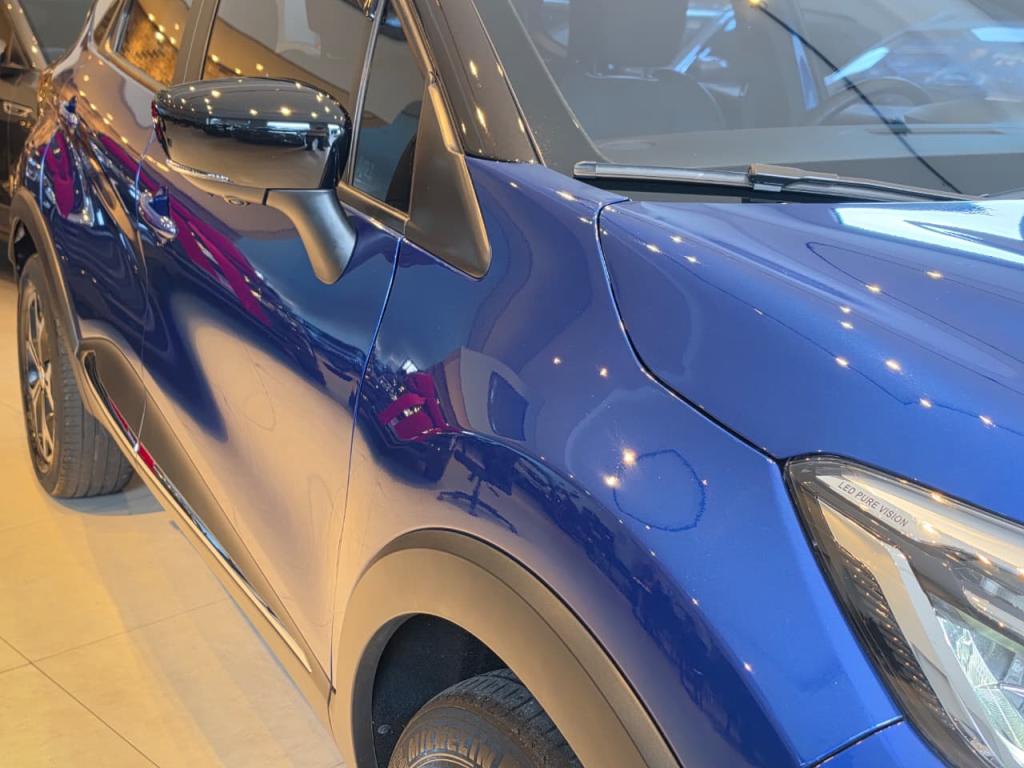 RENAULT Captur - Foto