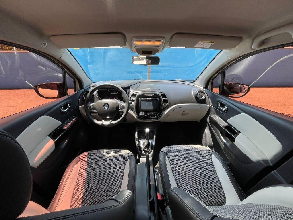 RENAULT Captur - Foto