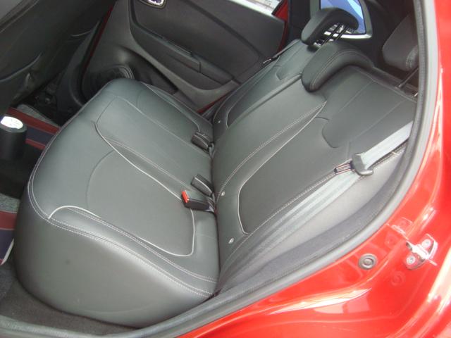 RENAULT Captur - Foto