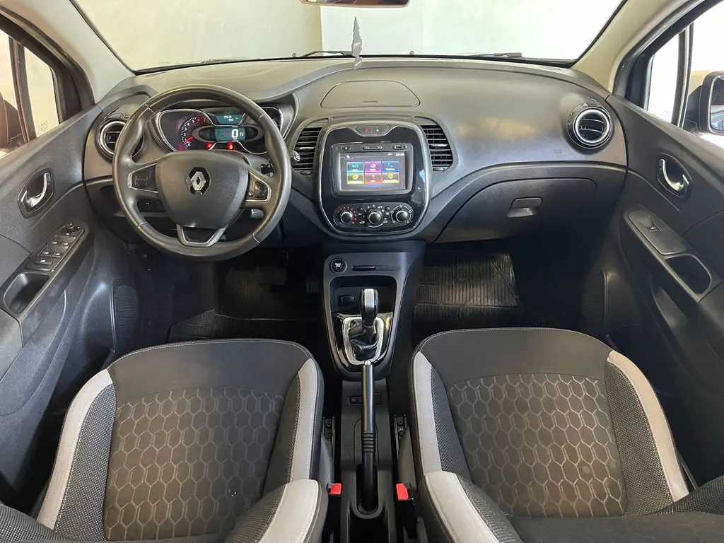 RENAULT Captur - Foto
