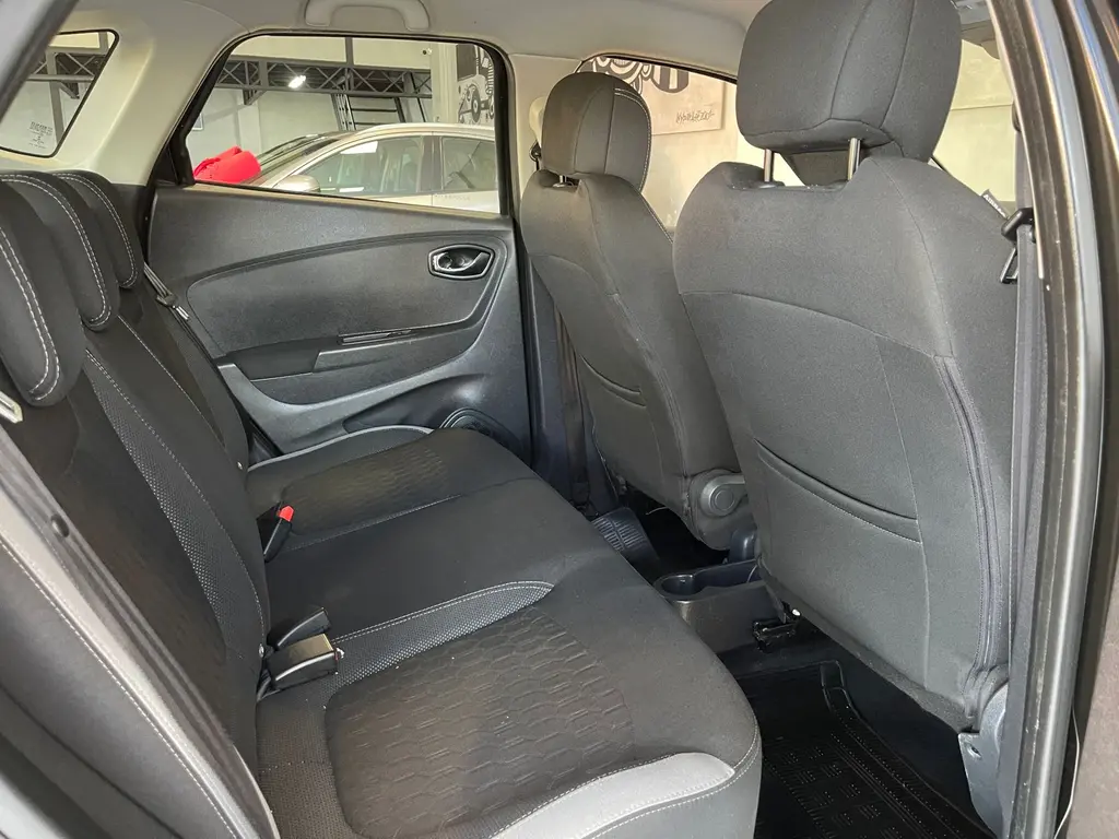 RENAULT Captur - Foto