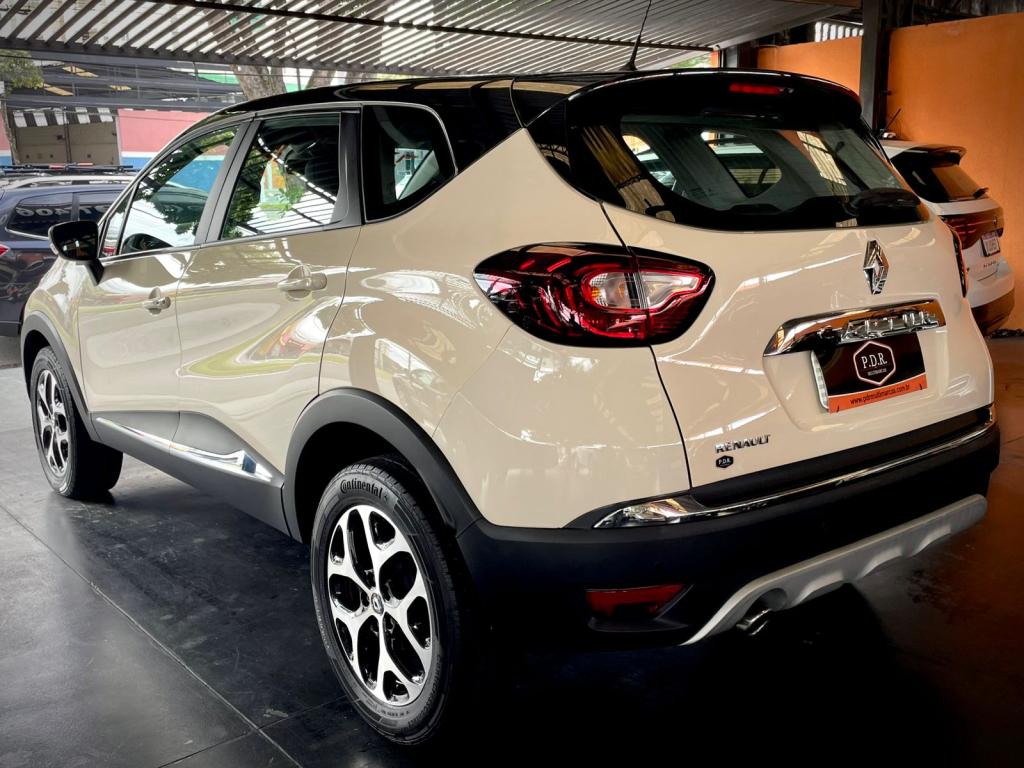 RENAULT Captur - Foto