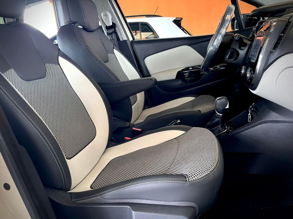 RENAULT Captur - Foto