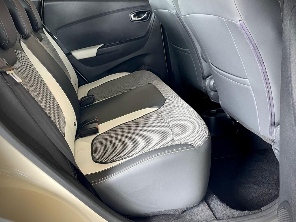 RENAULT Captur - Foto