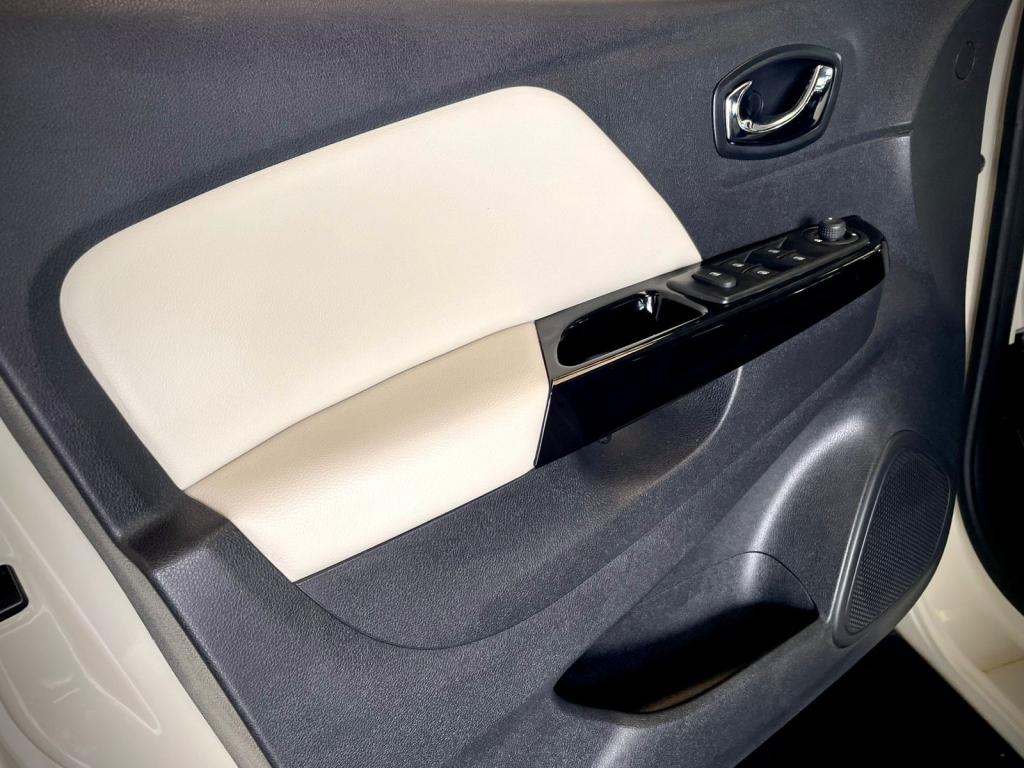 RENAULT Captur - Foto