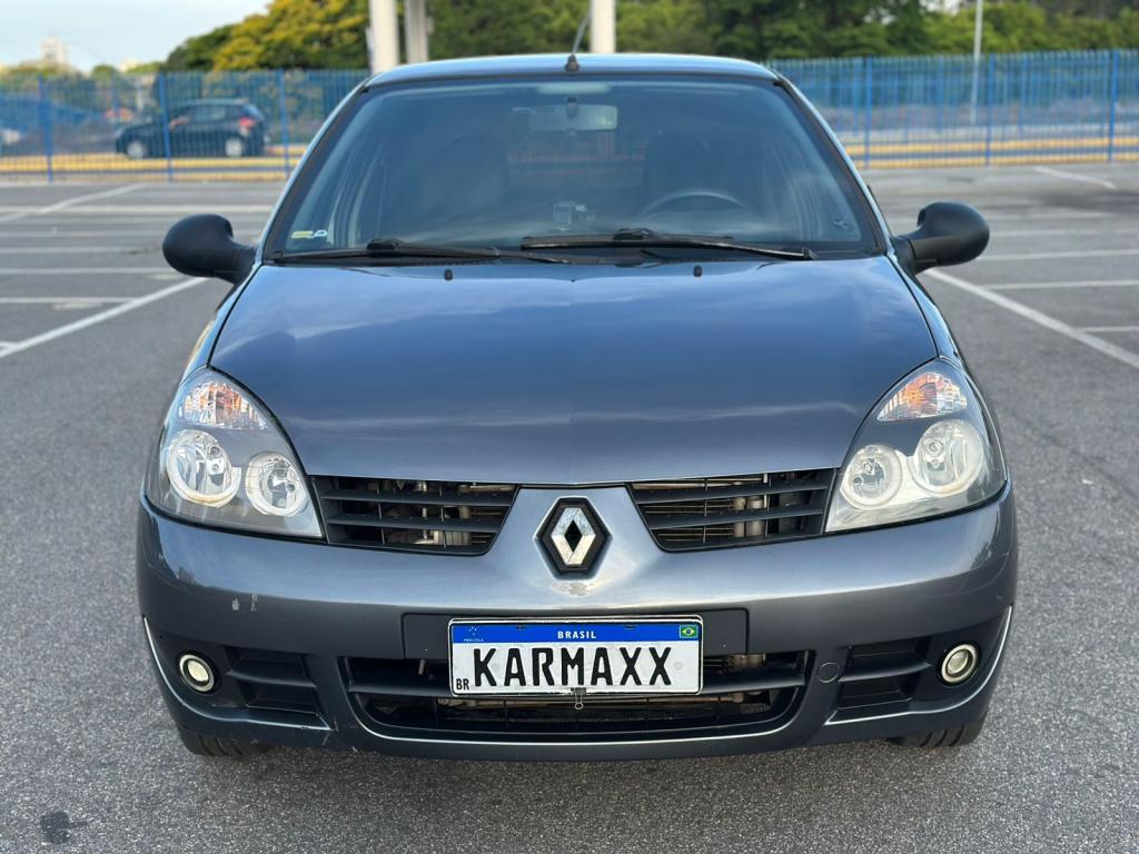 RENAULT Clio Hatch - Foto