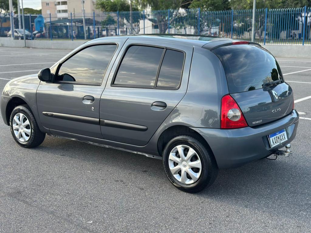 RENAULT Clio Hatch - Foto