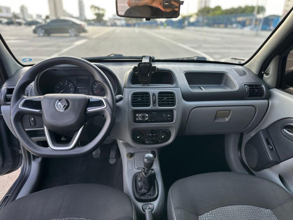 RENAULT Clio Hatch - Foto