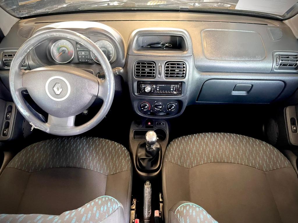 RENAULT Clio Hatch - Foto