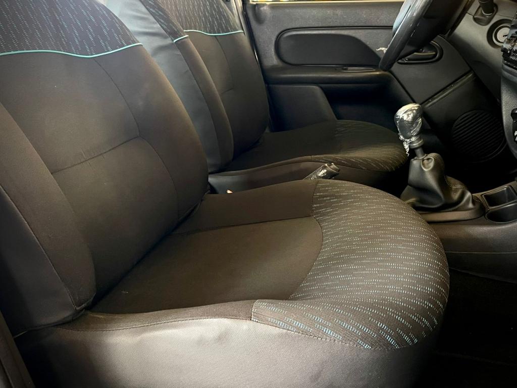 RENAULT Clio Hatch - Foto