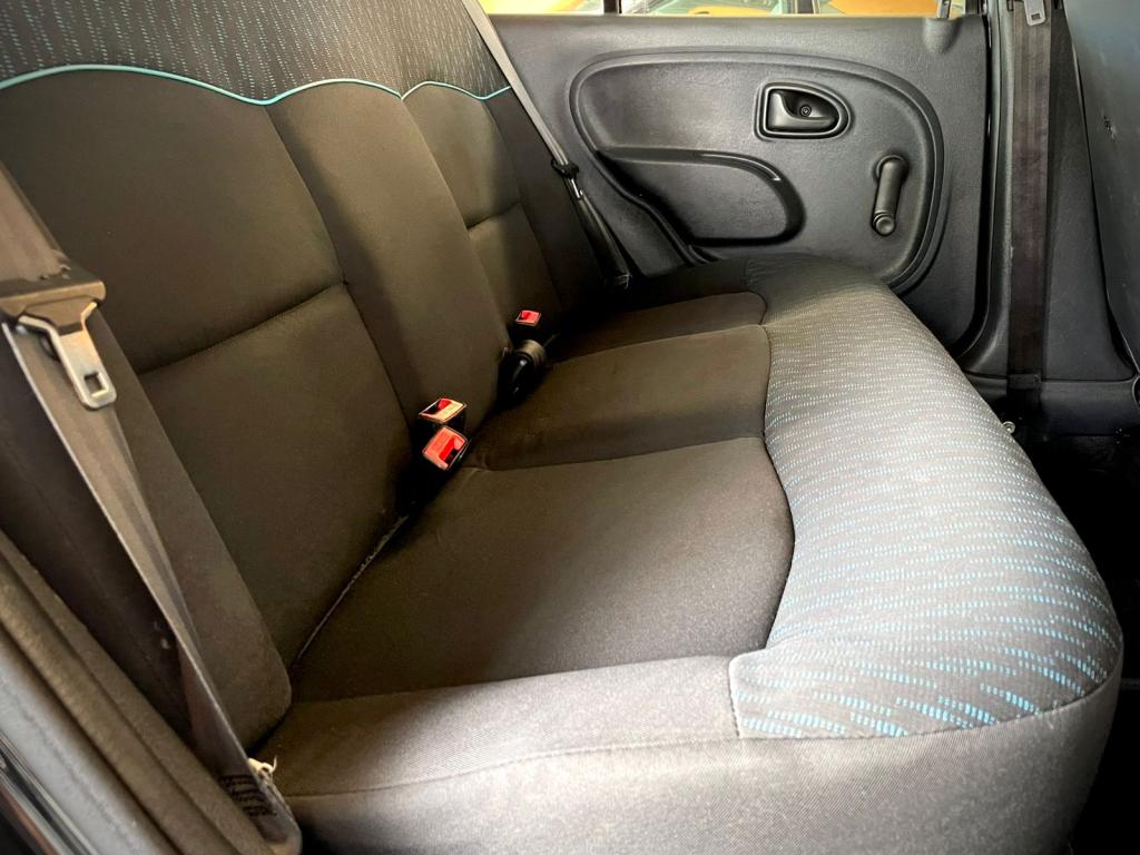 RENAULT Clio Hatch - Foto