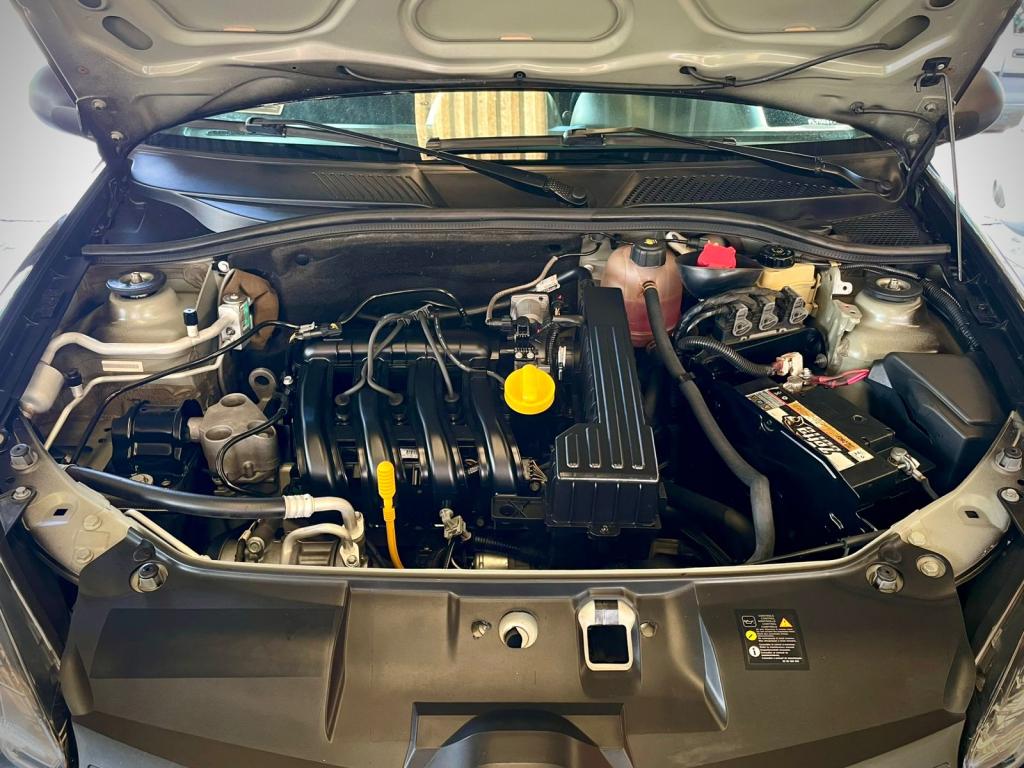 RENAULT Clio Hatch - Foto