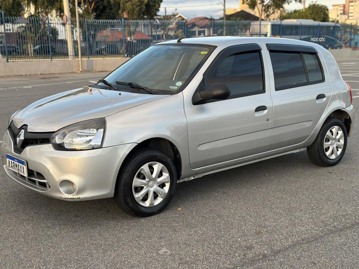 RENAULT Clio Hatch
