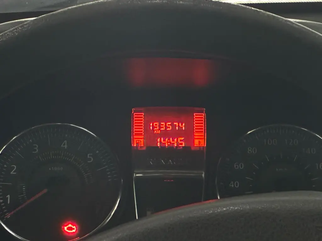 RENAULT Clio Hatch - Foto
