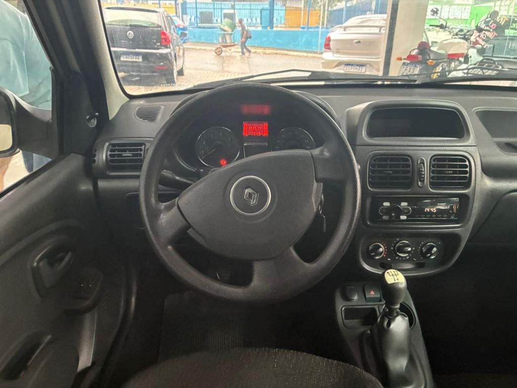 RENAULT Clio Hatch - Foto