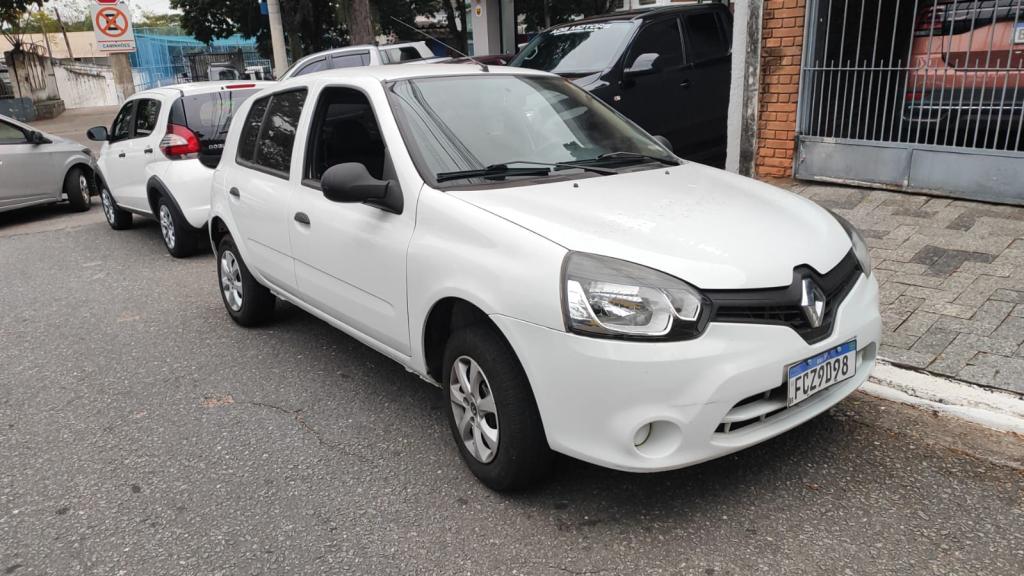RENAULT Clio Hatch