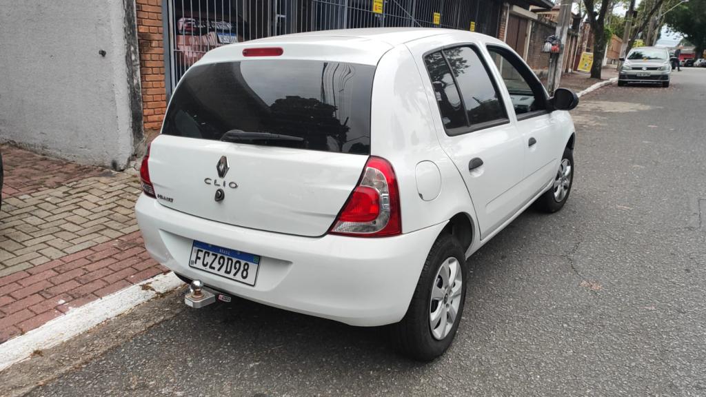 RENAULT Clio Hatch - Foto