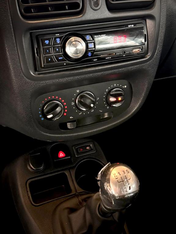 RENAULT Clio Hatch - Foto