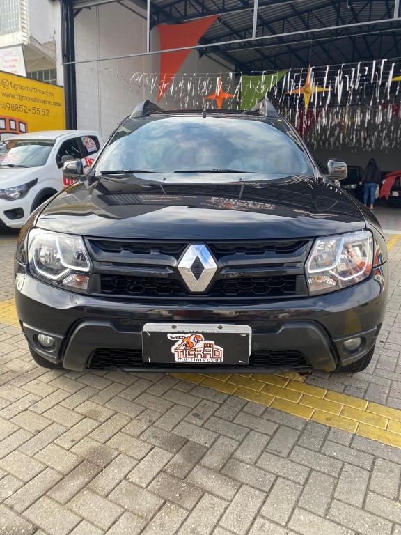 RENAULT Duster - Miniatura