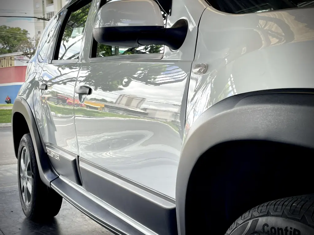 RENAULT Duster - Foto