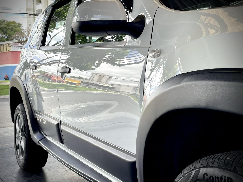 RENAULT Duster - Foto