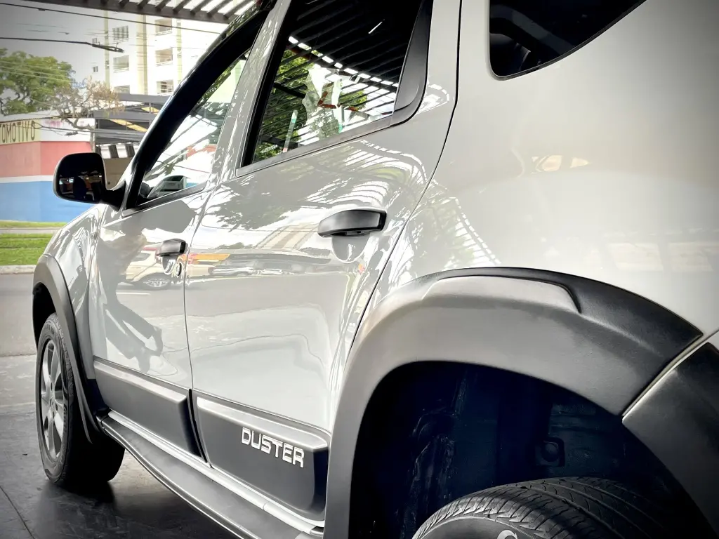 RENAULT Duster - Foto