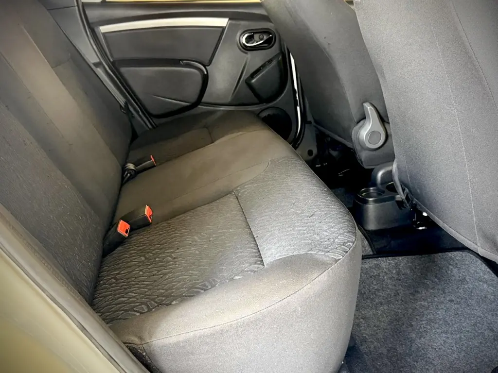 RENAULT Duster - Foto