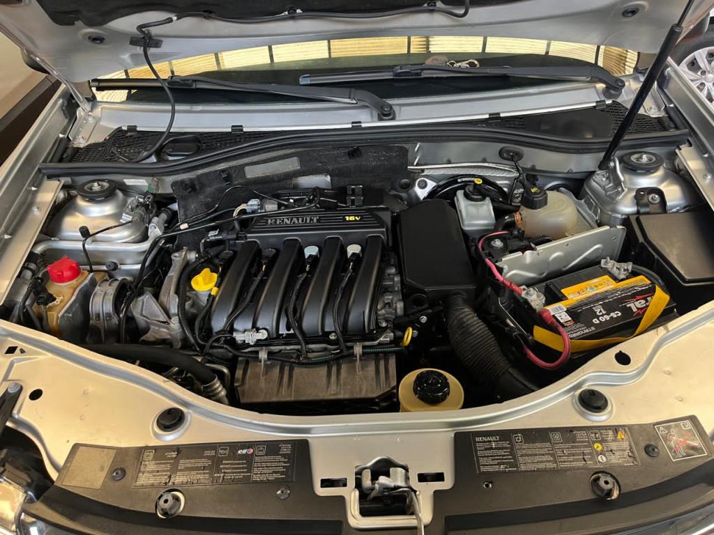 RENAULT Duster - Foto