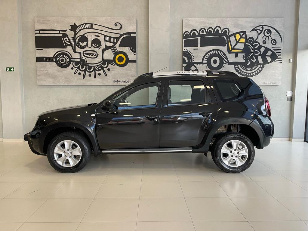 RENAULT Duster - Foto