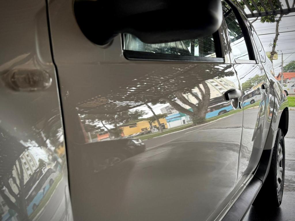 RENAULT Duster - Foto