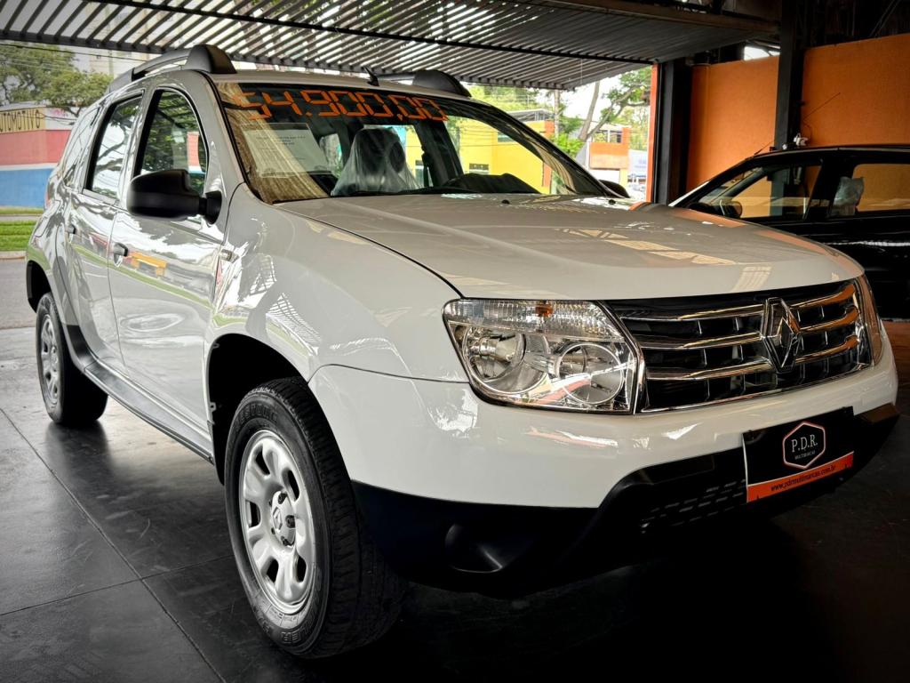 RENAULT Duster - Foto
