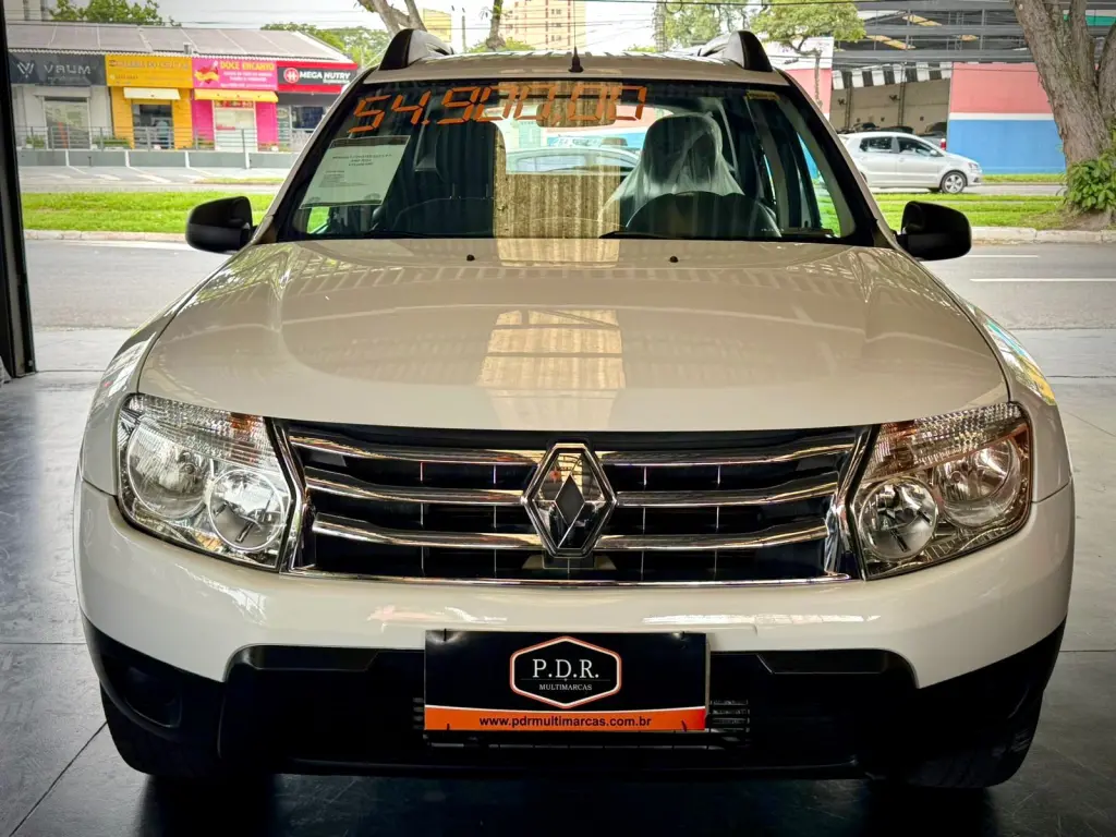 RENAULT Duster - Foto