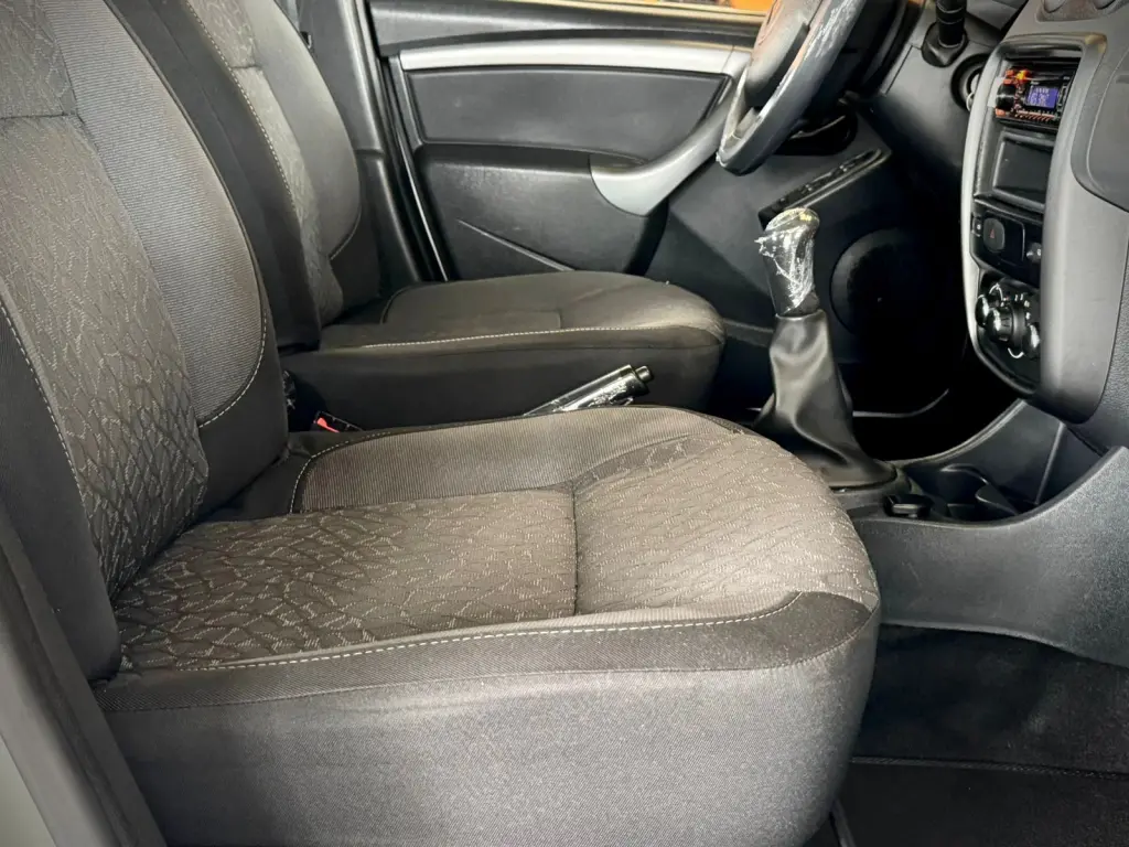 RENAULT Duster - Foto