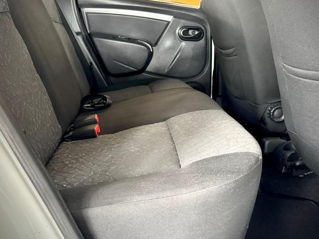 RENAULT Duster - Foto