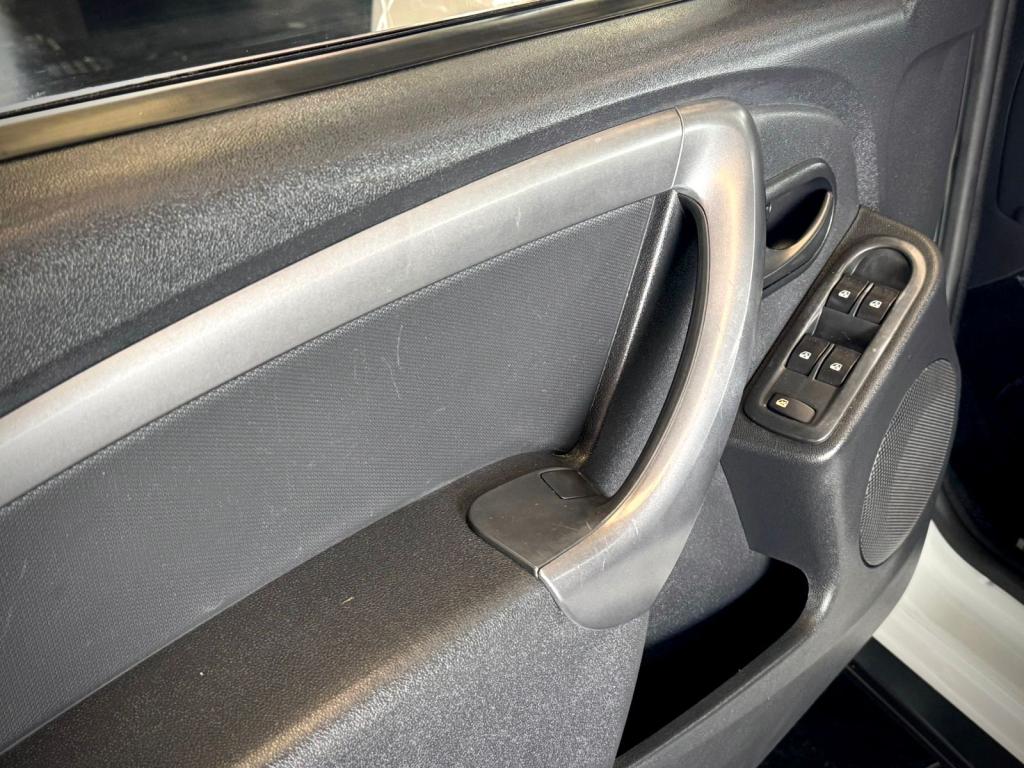 RENAULT Duster - Foto