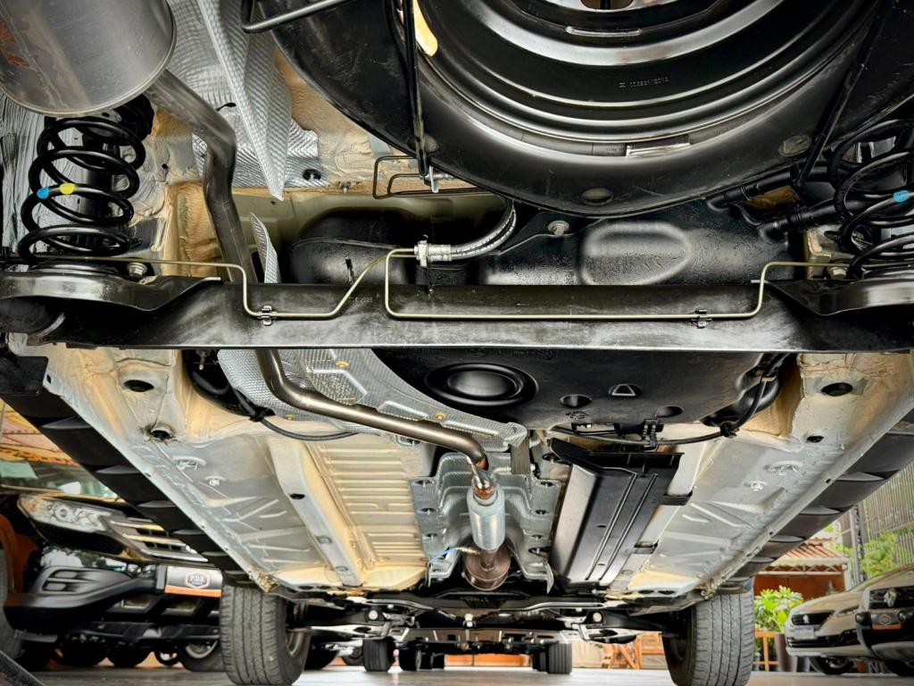 RENAULT Duster - Foto