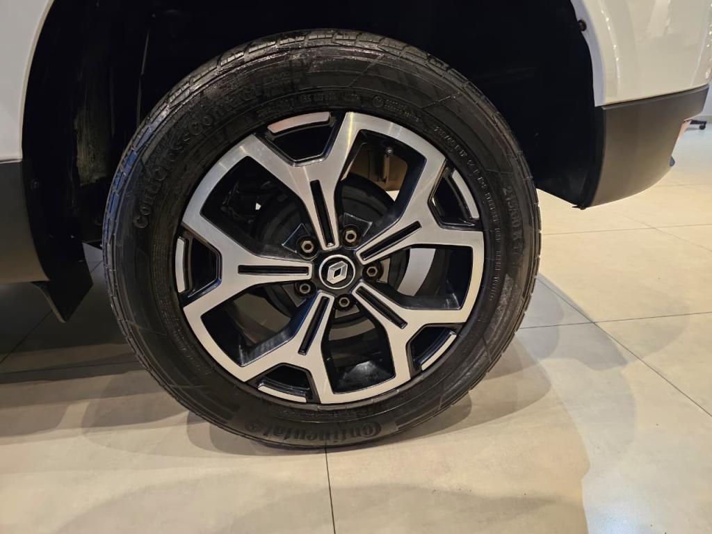 RENAULT Duster - Foto