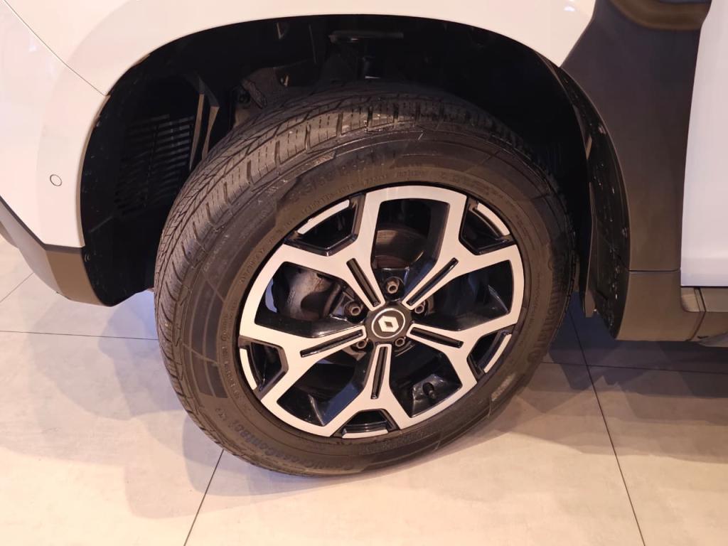 RENAULT Duster - Foto