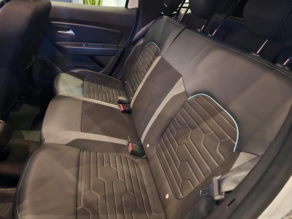 RENAULT Duster - Foto