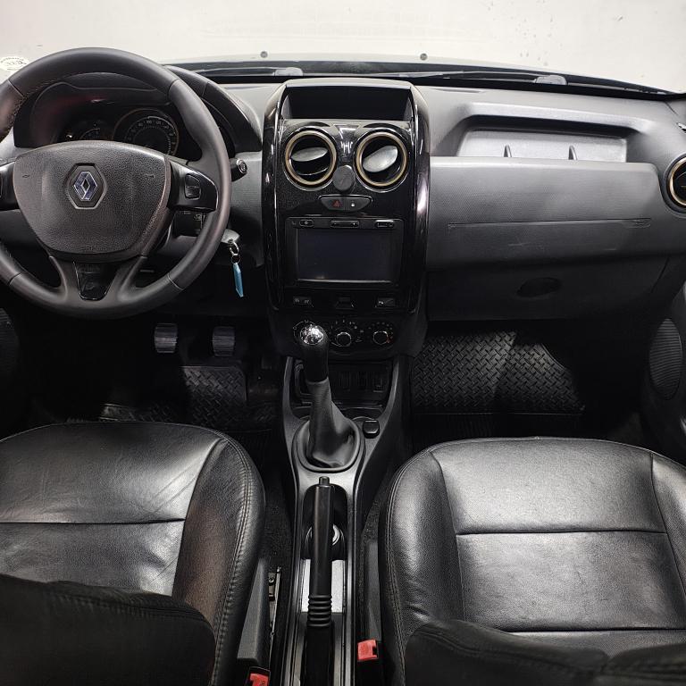 RENAULT Duster - Foto