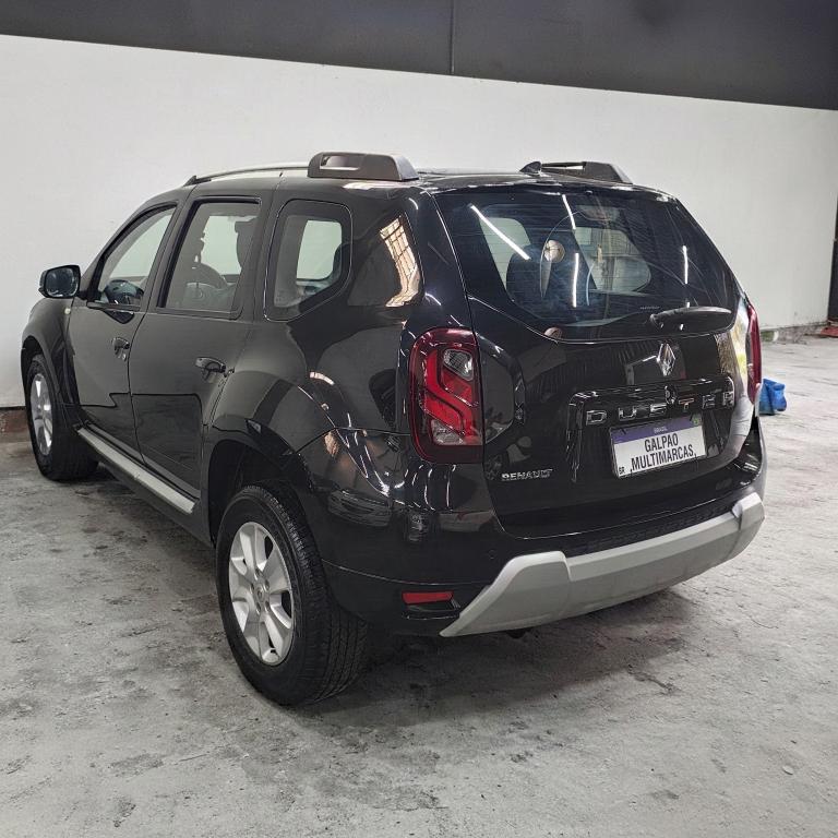 RENAULT Duster - Foto