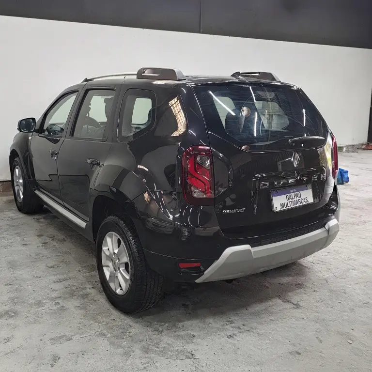 RENAULT Duster - Foto