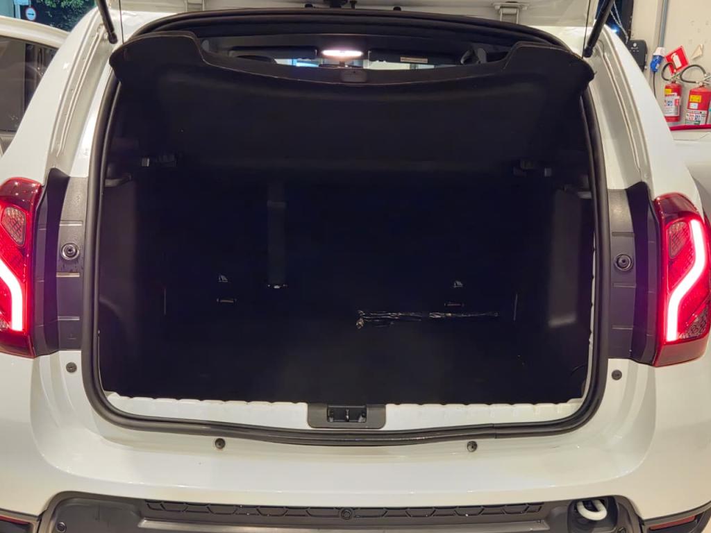 RENAULT Duster - Foto