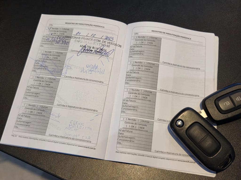 RENAULT Duster - Foto