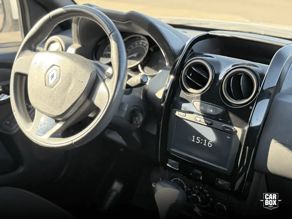 RENAULT Duster - Foto