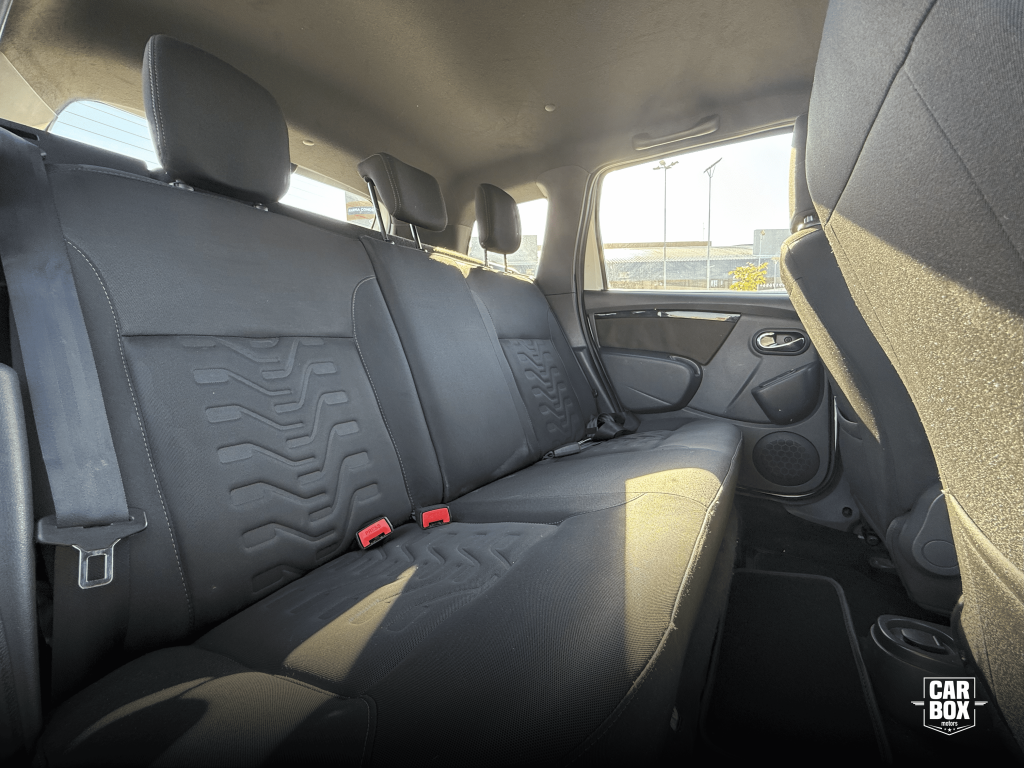 RENAULT Duster - Foto