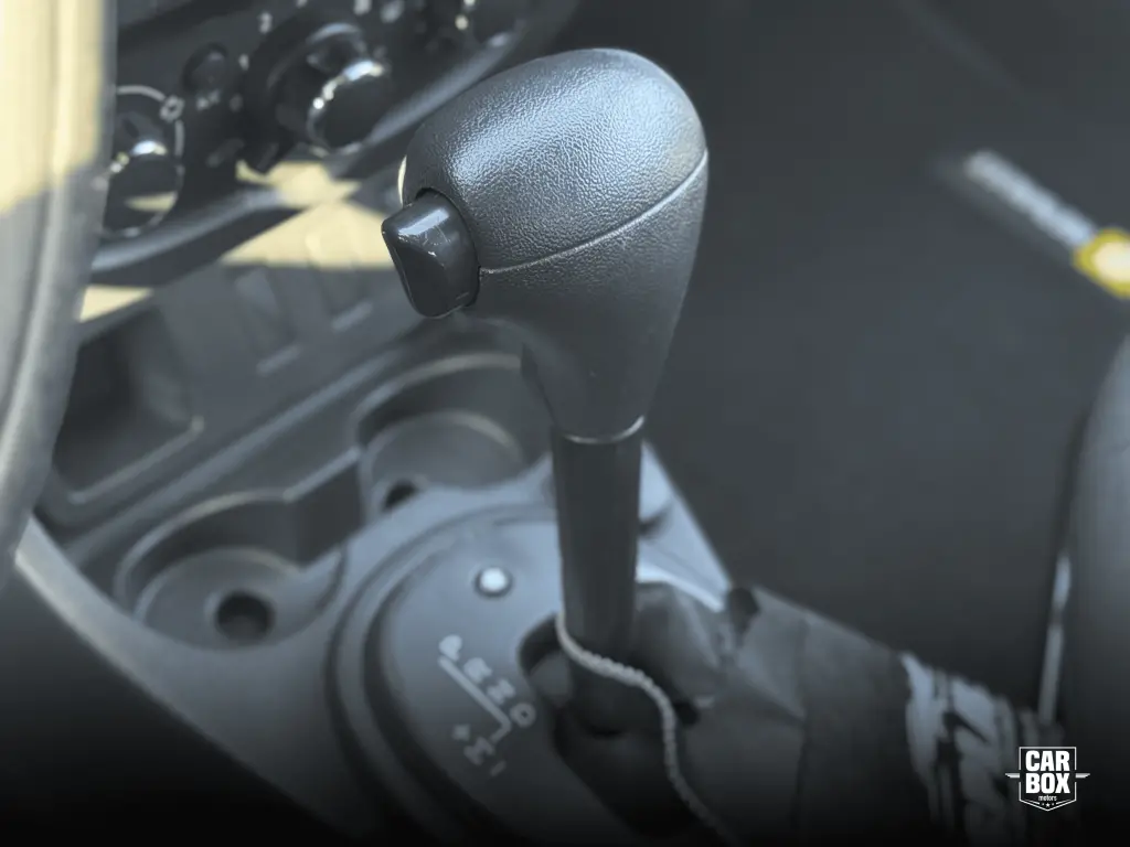 RENAULT Duster - Foto