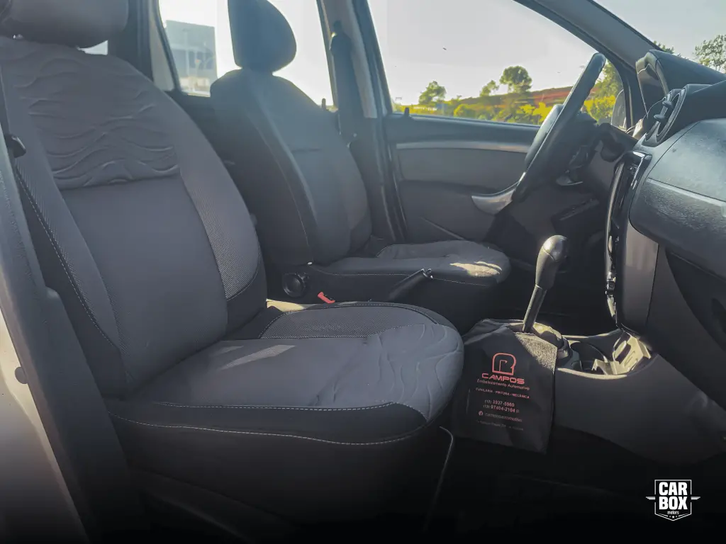 RENAULT Duster - Foto