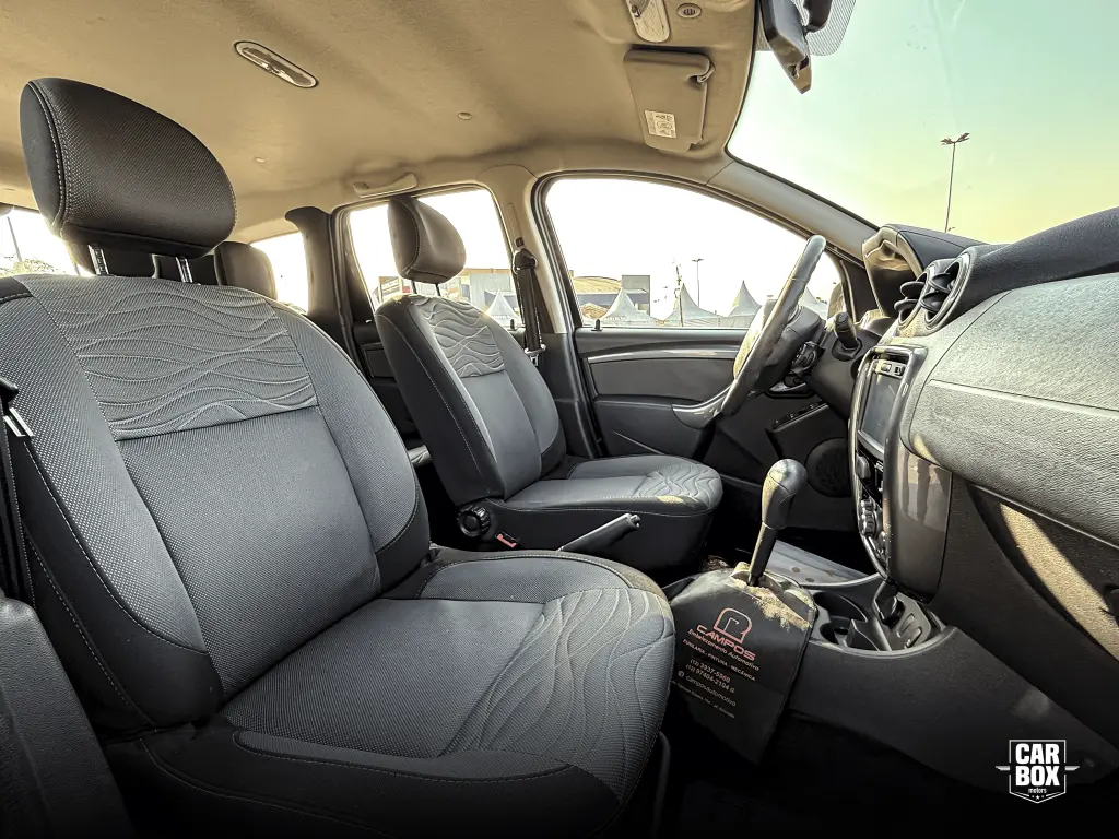 RENAULT Duster - Foto